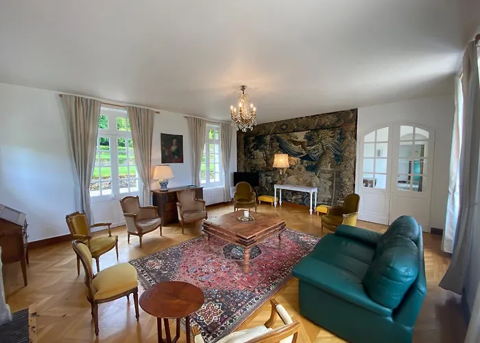 Holiday home La Demeure Du Domaine De Tertu - Piscine Chauffee - Calme - Foret Villedieu-les-Bailleul