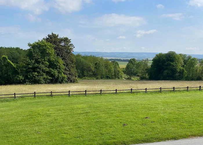 Holiday home La Demeure Du Domaine De Tertu - Piscine Chauffee - Calme - Foret Villedieu-les-Bailleul